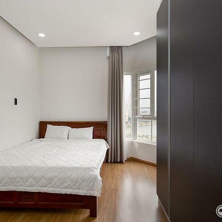 Zoneland Apartments - Monarchy Riverside Son Tra Екстер'єр фото